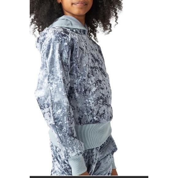 Habitual Girl Marley Crushed Velour Hooded Pullover In Grey Size 12 MSRP $56 - Picture 2 of 5